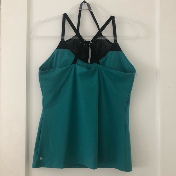 Fabletics  Acadia Tank top by Demi Lovato M - Picture 5 of 13